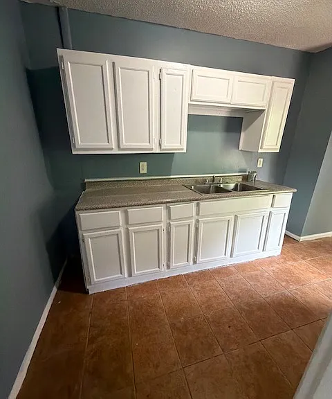 2840 Brewer Ave — Photo 7