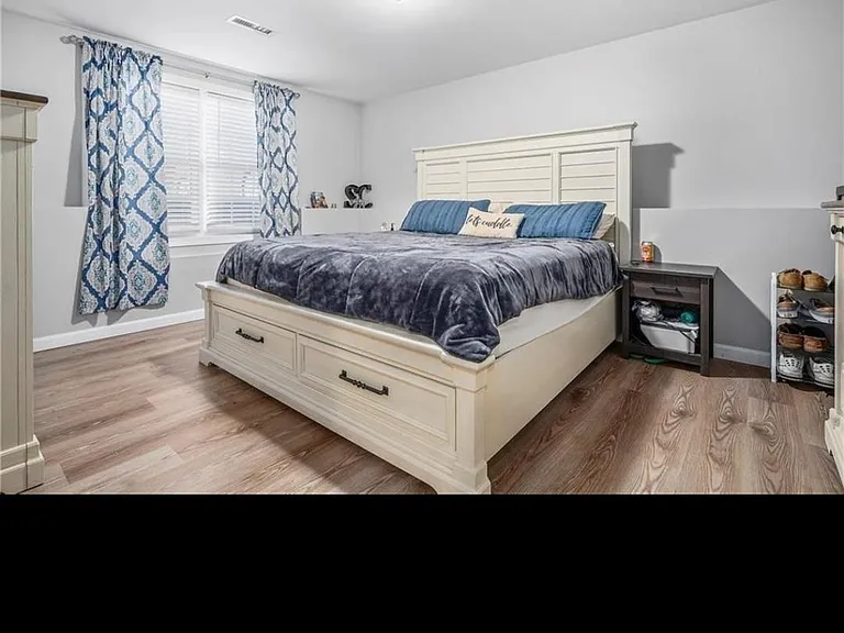 402 New River Rd #108 — Photo 6