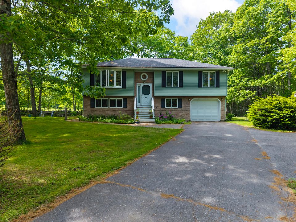 1st image of 863 Finntown Road
