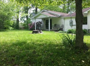 5945 E 390 N, Francisco, IN 47649