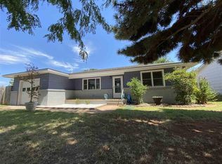 2104 3rd St, Woodward, OK 73801