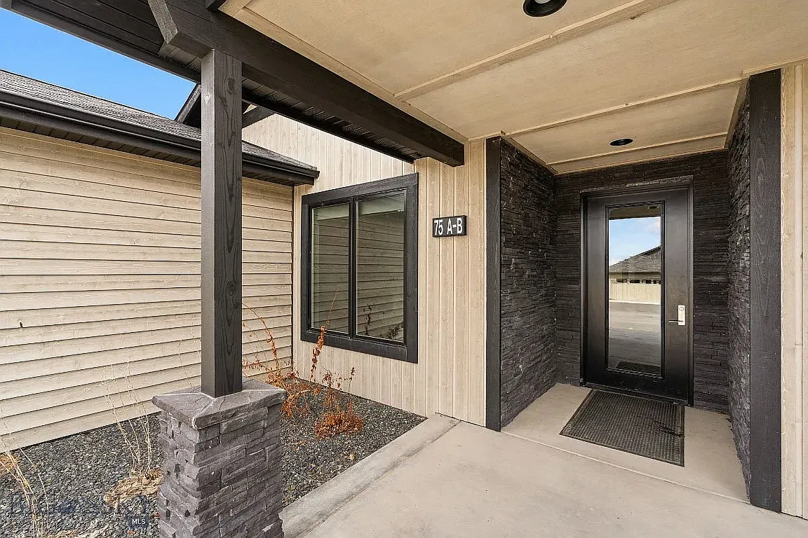1 bed, 791 sqft, $2,300 — Photo 2