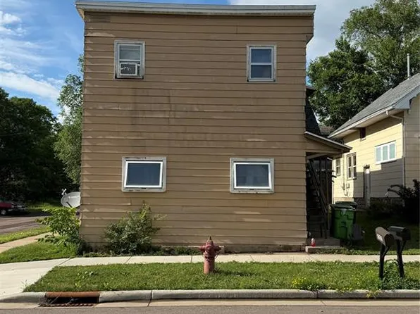 1202 Omaha Street #2, Eau Claire, WI 54703