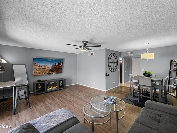 5th image of 2355 W VOLTAIRE Avenue