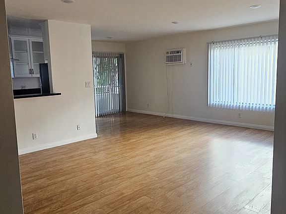 3rd image of 140 S Wetherly Dr #103