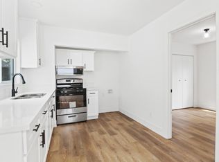 2521 E Monroe St #3/4, Long Beach, CA 90810