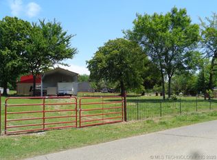 992 Sequoyah Dr, Eufaula, OK 74432