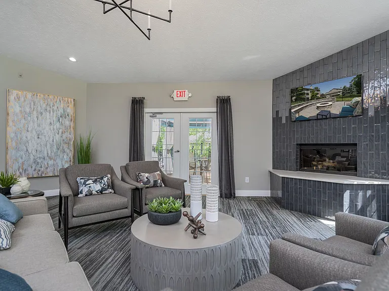 1500 Westford Cir — Photo 12