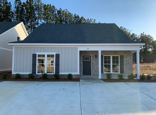 109 Highlands Crossing Blvd, Statesboro, GA 30458