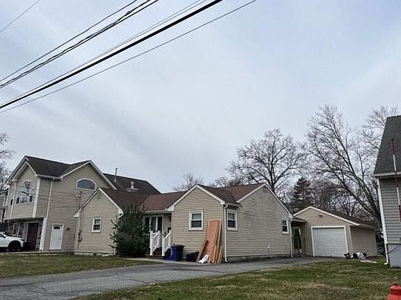 2nd image of 121 Harrison Rd