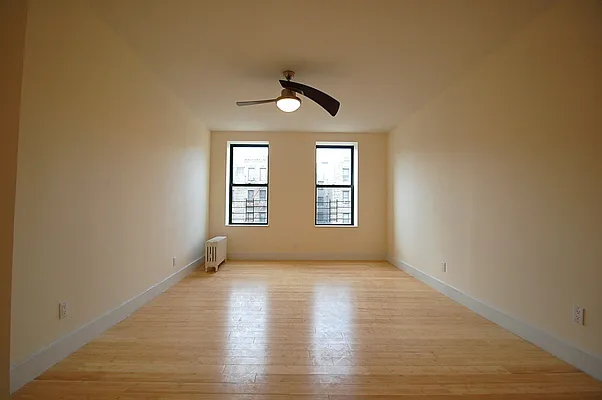 Rented by Bohemia Realty Group | media 12