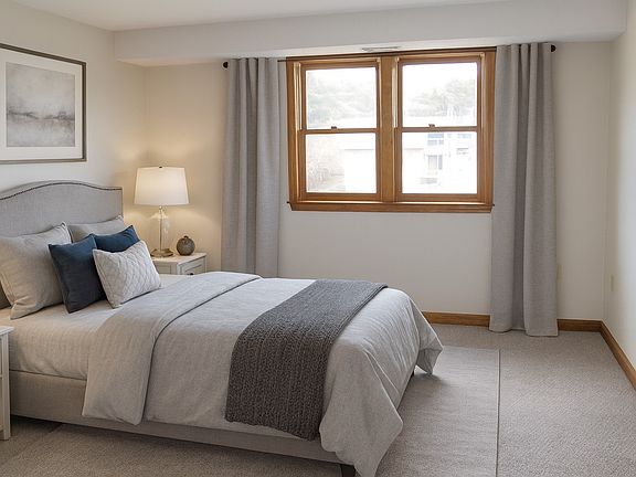 5th image of 4 Roedean Dr APT 306