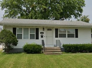 2085 Ramsey Dr, Decatur, IL 62526