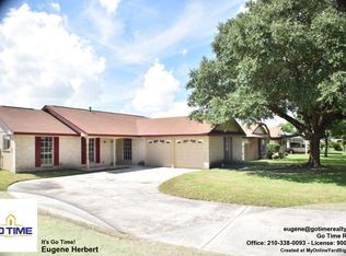 6814 Oak Lake Dr, San Antonio, TX 78244