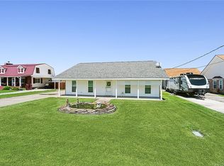 117 Pine St, Des Allemands, LA 70030