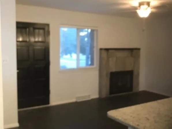 3820 Findlay Ln, Longmont, CO 80503