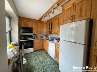 1402 Beacon St APT 3, Brookline, MA 02446