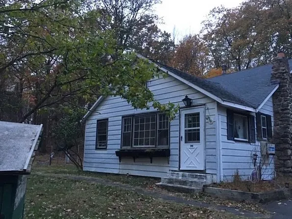 792 Forest Glen Rd, Monroe, NY 10950