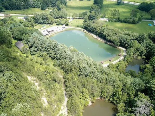 213 Old Highway 25, Gray, KY 40734