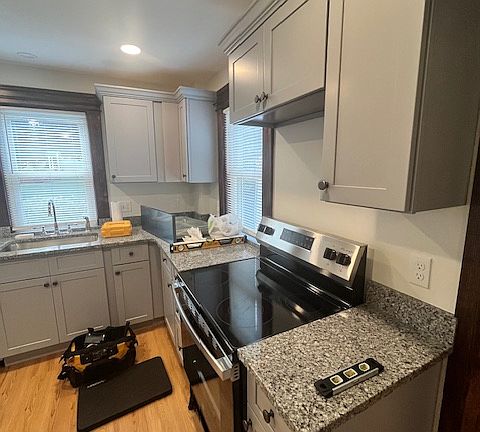 5th image of 12 Crosby St