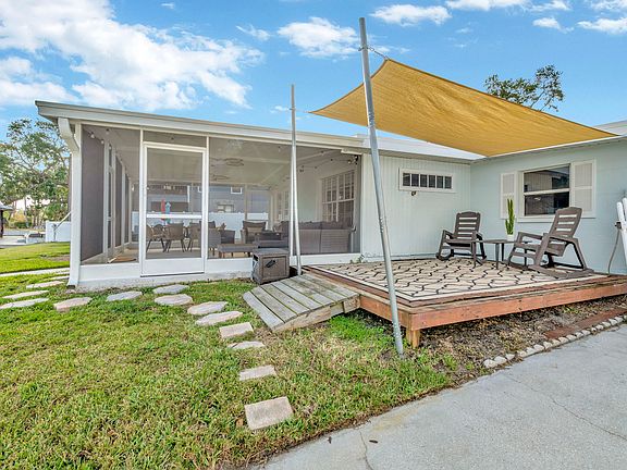 4th image of 9314 River Cove Dr #B