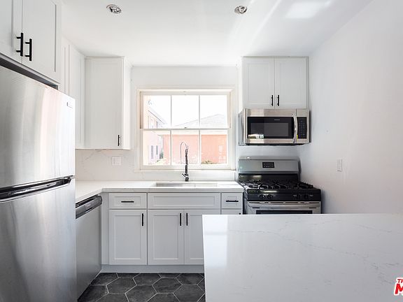 4th image of 1132 Princeton St #1132D