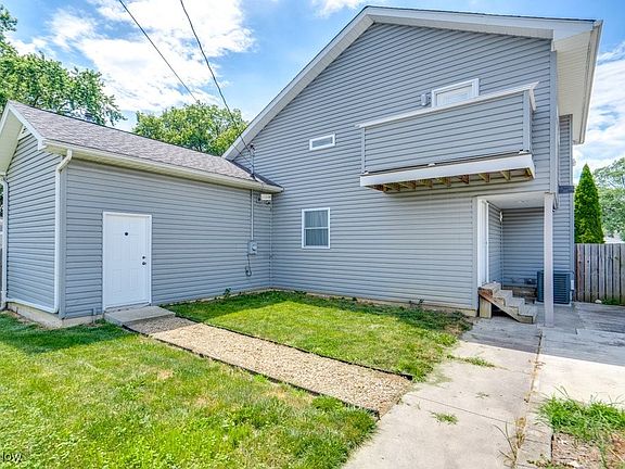 3rd image of 261 Hawthorne St