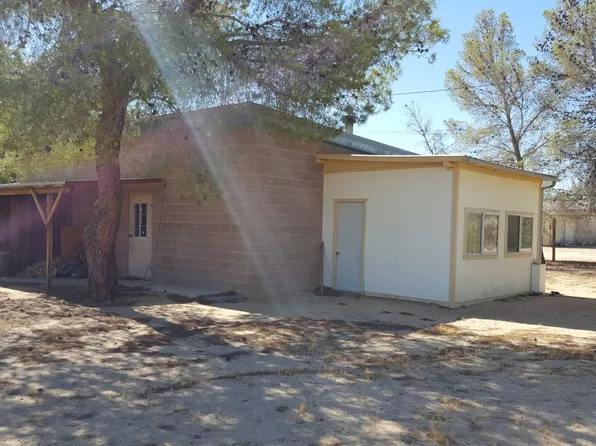 1572 N Calvert Blvd, Ridgecrest, CA 93555