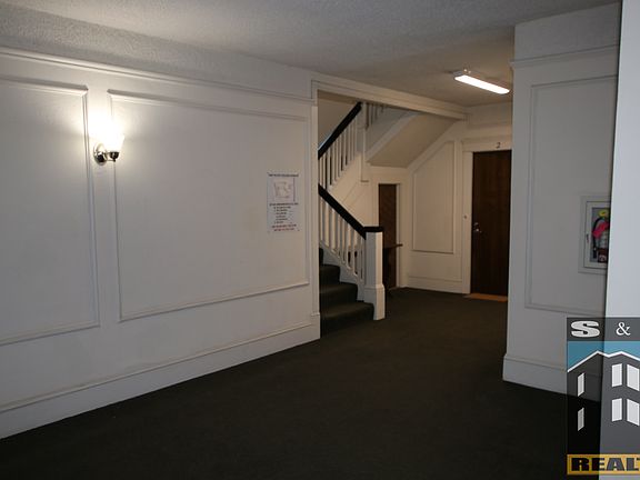 4th image of 1028 Guerrero St APT 9