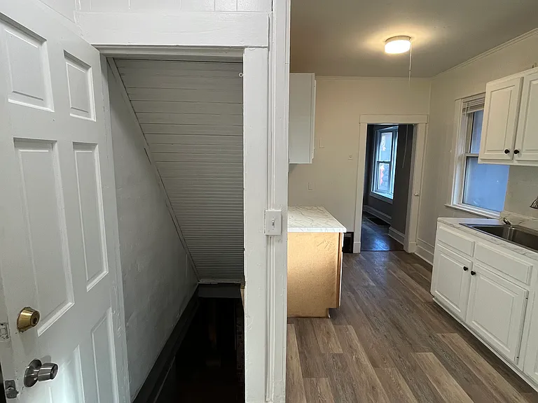 3718 Wayne Ave — Photo 31