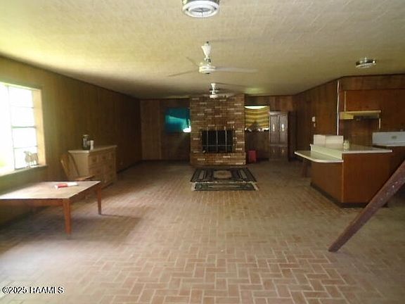 4th image of 1248 N Portage Rd