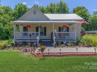 76 5th St, York, SC 29745