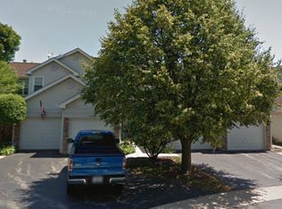 1142 Regency Dr, Schaumburg, IL 60193