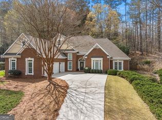 565 Kings County Ct, Milton, GA 30004
