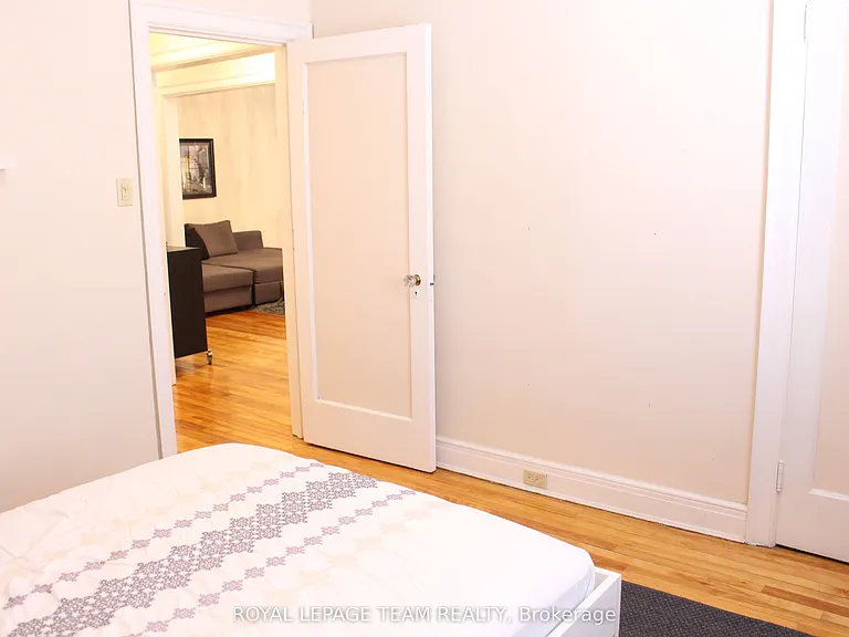 612 Bank St #14 — Photo 21