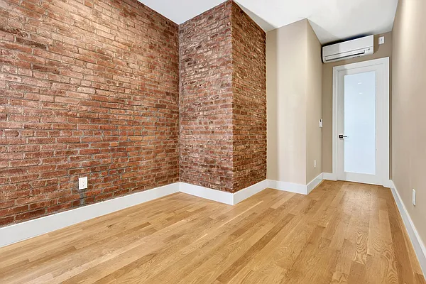 Rented by Cooper & Cooper Real Estate | media 12