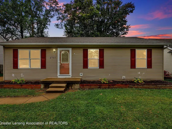 2527 Schippell St, Holt, MI 48842