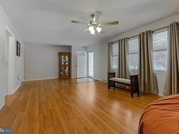 5th image of 19680 Ellis Statesman Ln