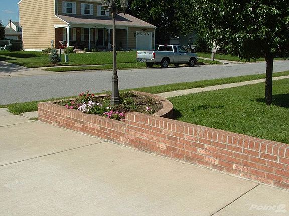 31 Valley Forge Rd. 08-31-11 019