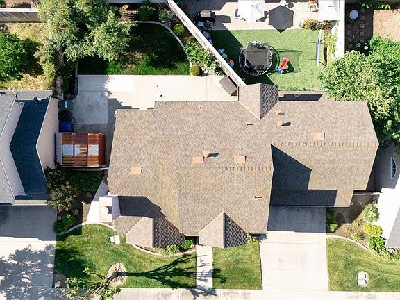 5th image of 2832 Belharbour Dr