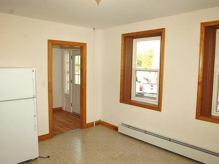 163 Bennoch Rd #A — Photo 12