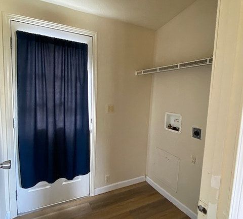 5th image of 15026 Ivanhoe Dr APT 2