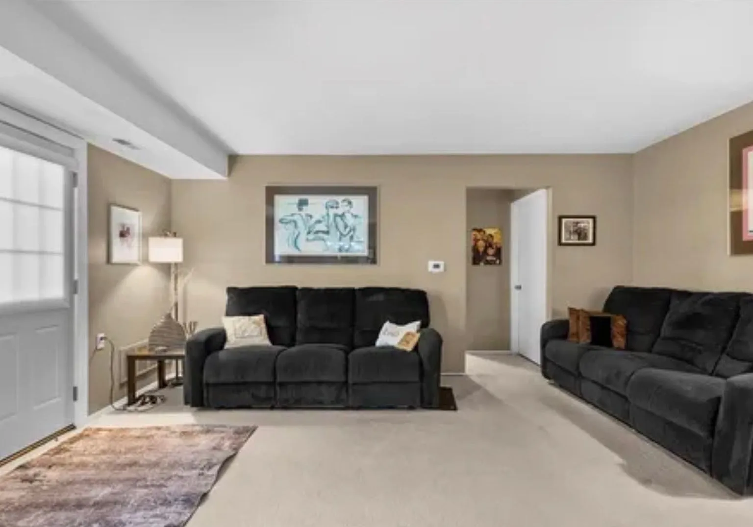 1 Bed Rm Condo - Farmington Hills — Photo 2