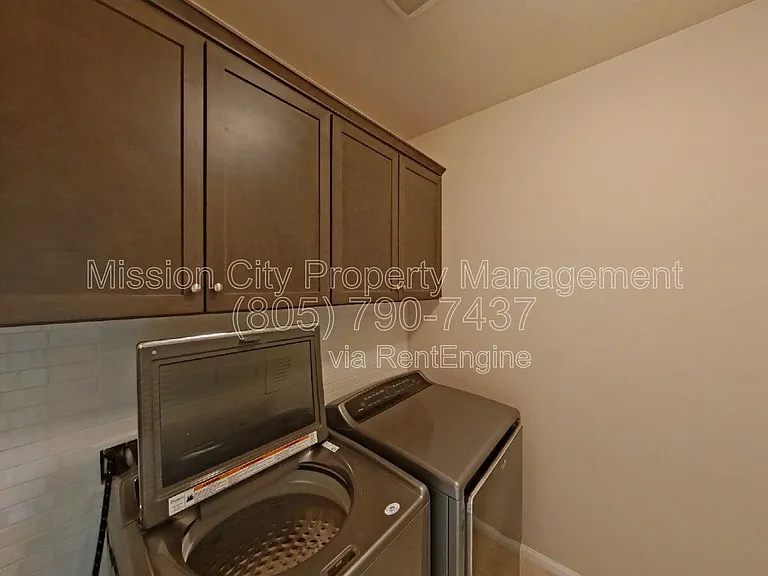6600 Calle Koral — Photo 14