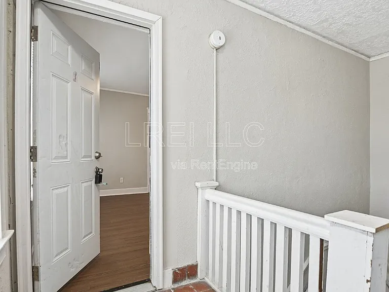 701 Hazel St #3 — Photo 2