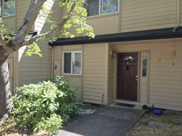 1592 Fetters Loop, Eugene, OR 97402