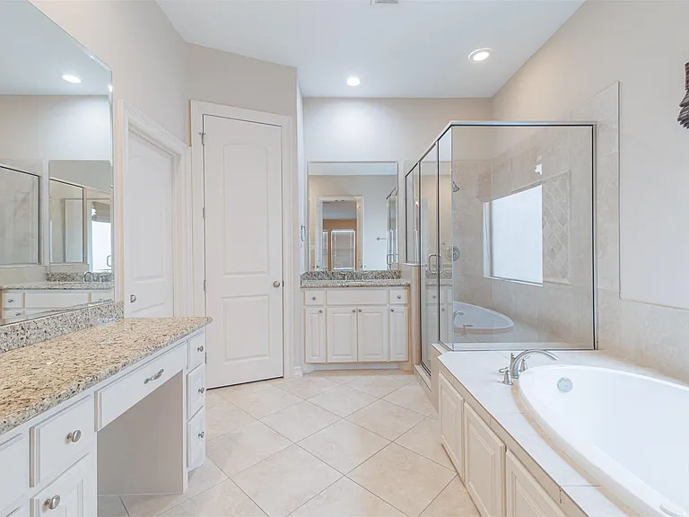 11207 Tramonto Dr — Photo 34