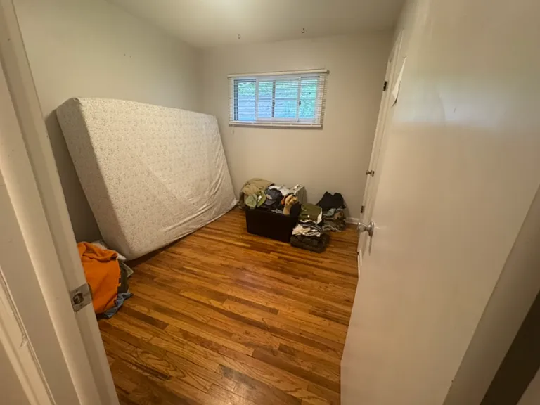 623 Colorado St — Photo 11