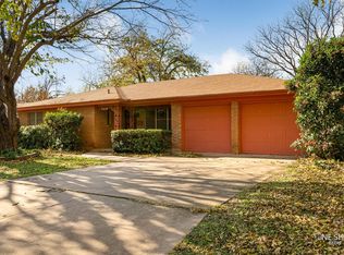 2418 Regent Dr, Abilene, TX 79605