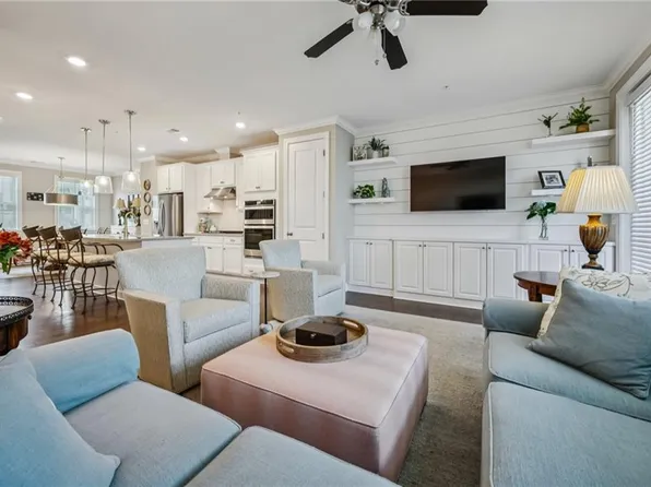 6540 Beacon Dr, Sandy Springs, GA 30328